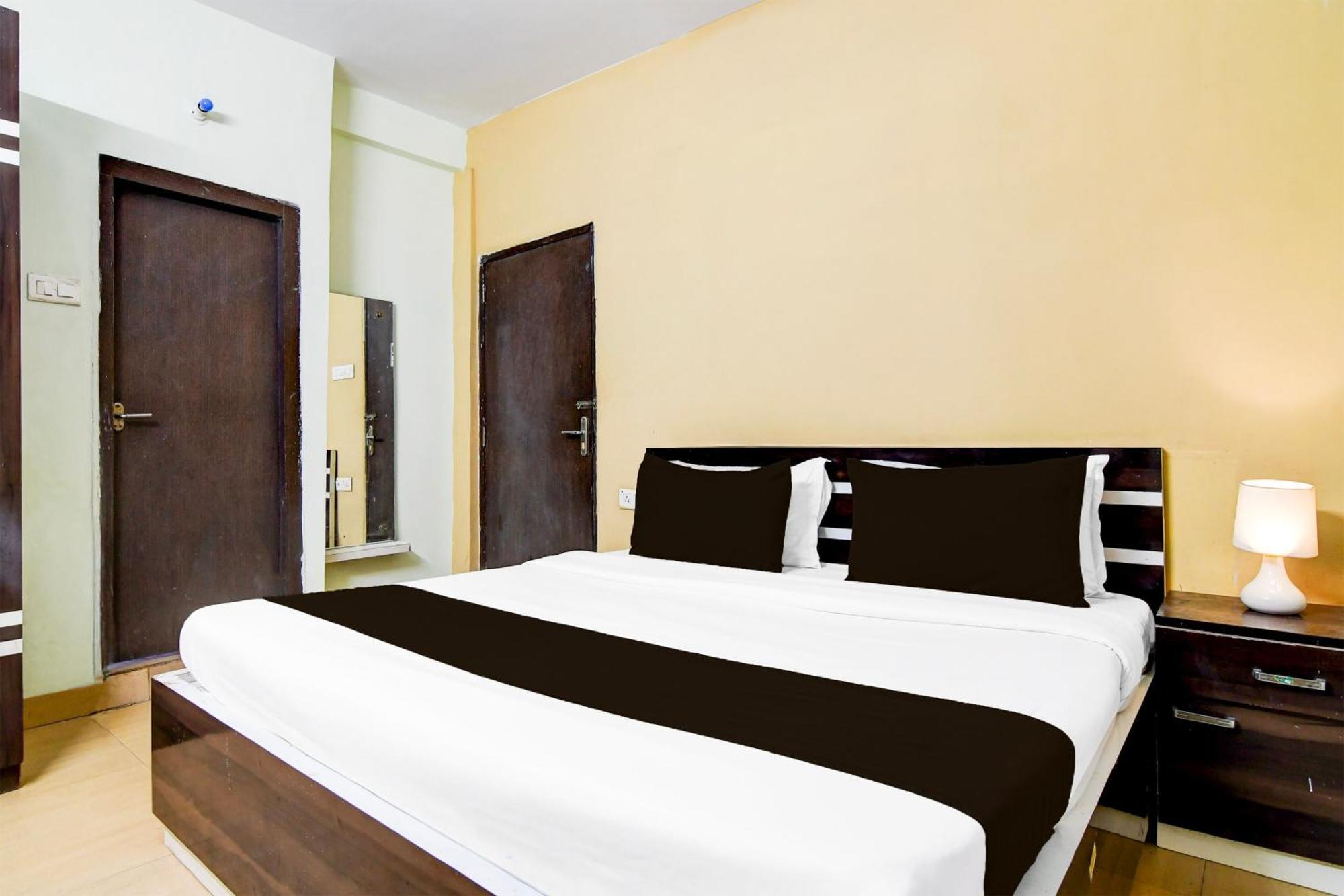 Hotel O New Town Formerly Rest Inn Salt Lake City Екстер'єр фото